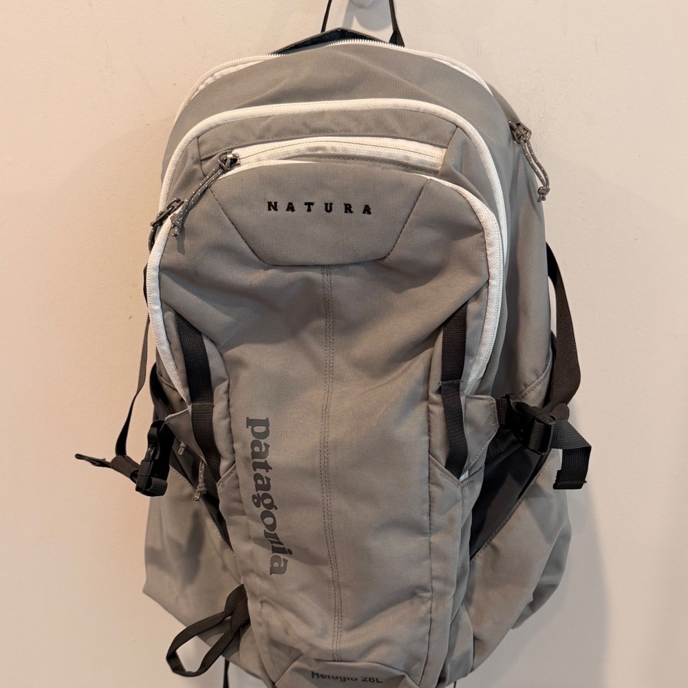 Patagonia Refugio 28L Backpack Gray Natura Daypack Hiking School Bag